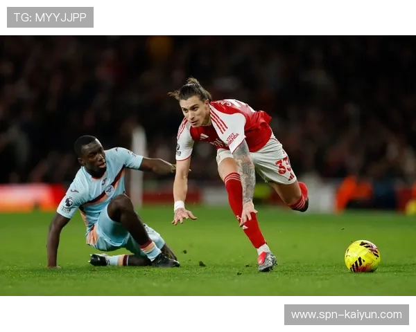 阿森纳联赛紧追榜首，英超争冠格局渐趋明朗